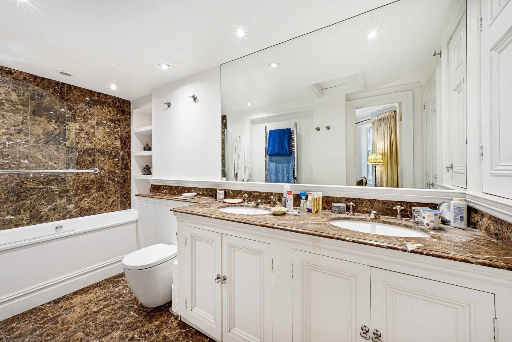 En Suite Bathroom