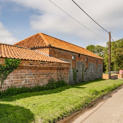Outbuilding