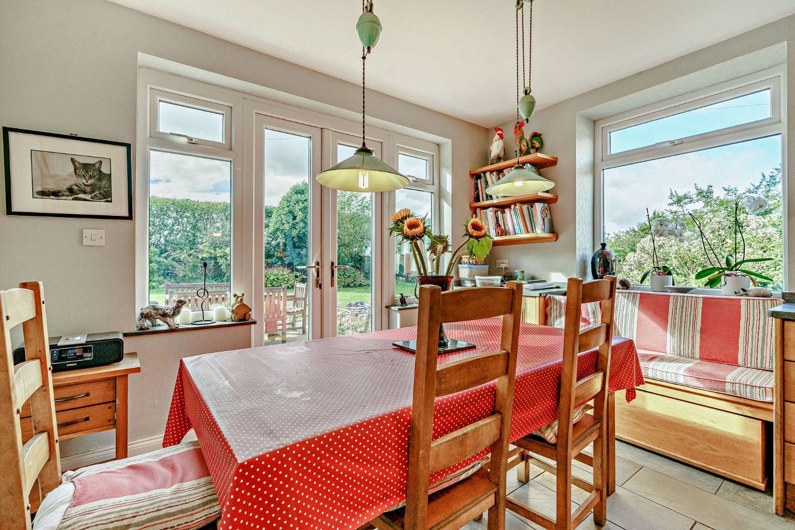 Breakfast Room