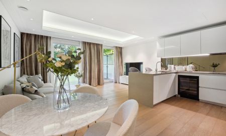 Reception / Kitchen