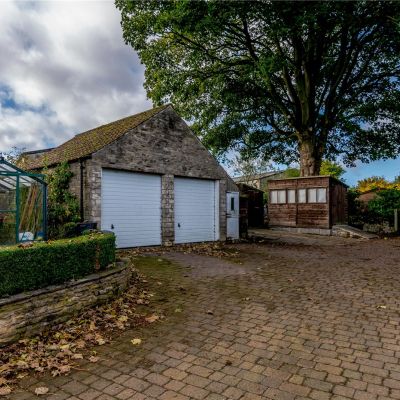Double Garage