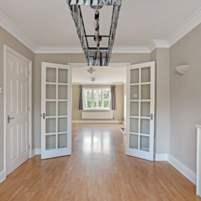 Sitting/Dining Room