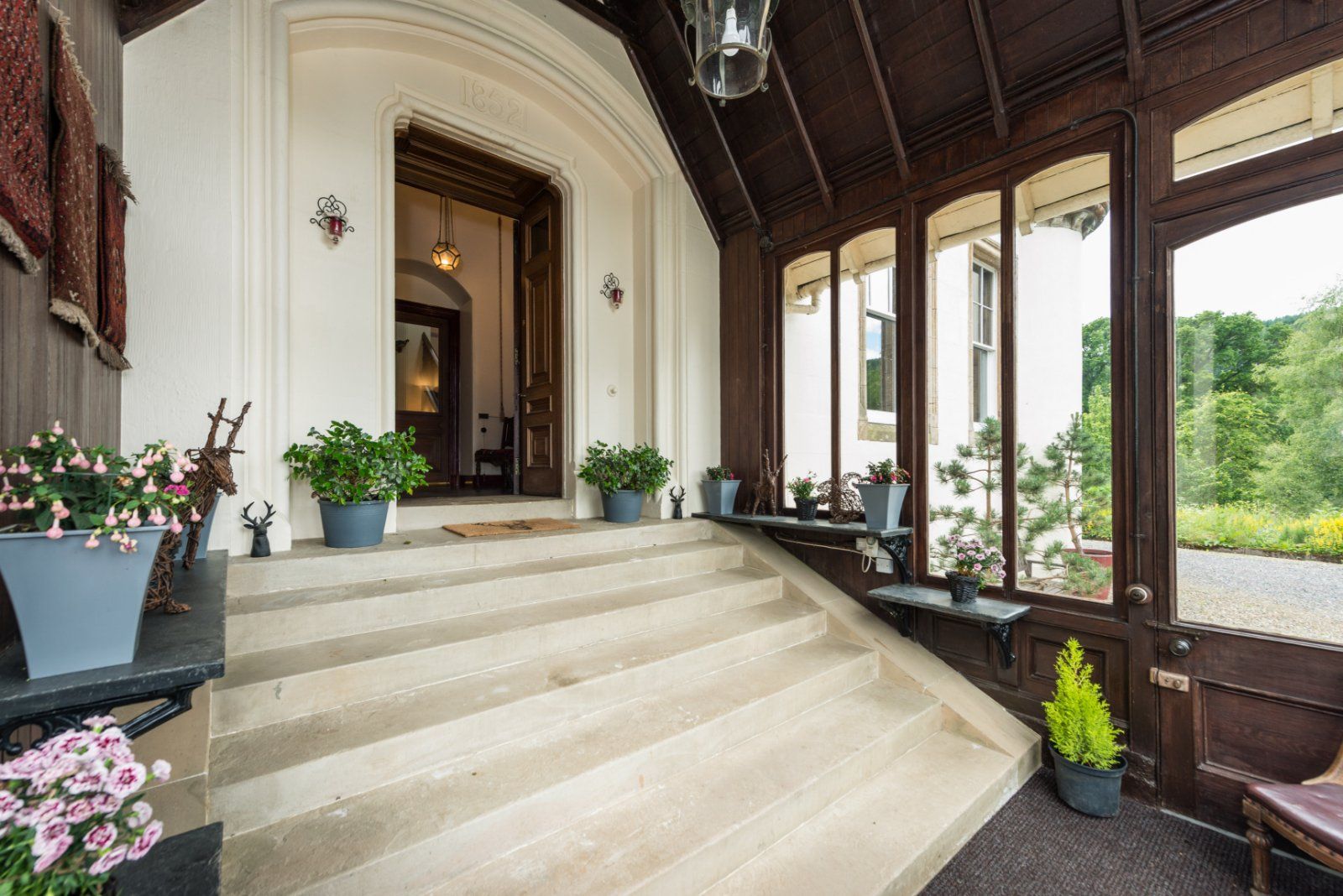 Entrance Porch