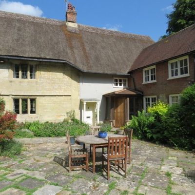 The Cottage, Front