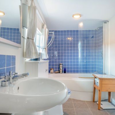 En Suite Bathroom