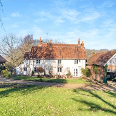 Ewshot Lodge