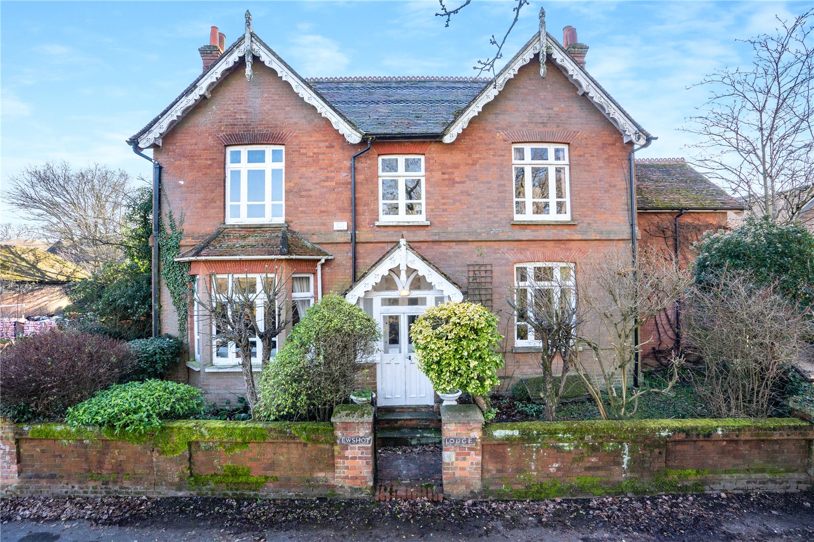 Ewshot Lodge