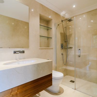 En-Suite Bathroom