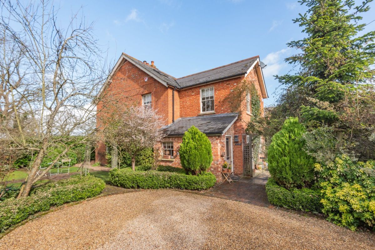 Parkers Lane Strutt & Parker