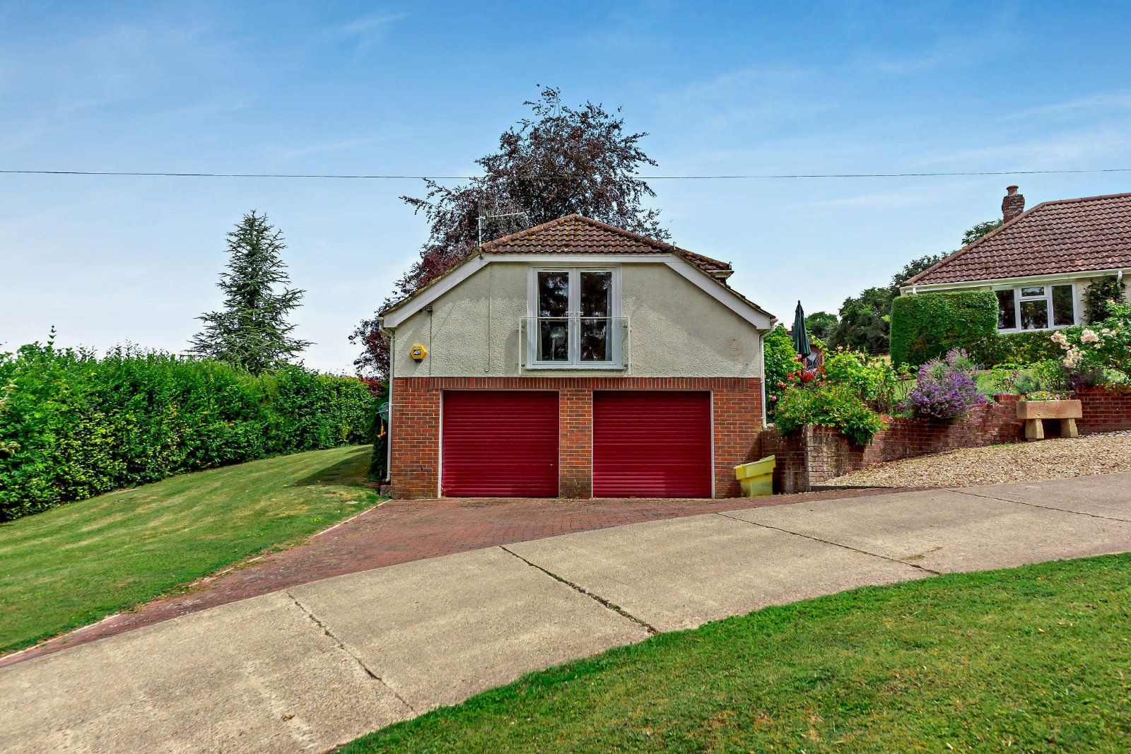 Garage/Annexe