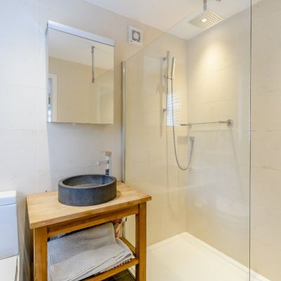 Ensuite