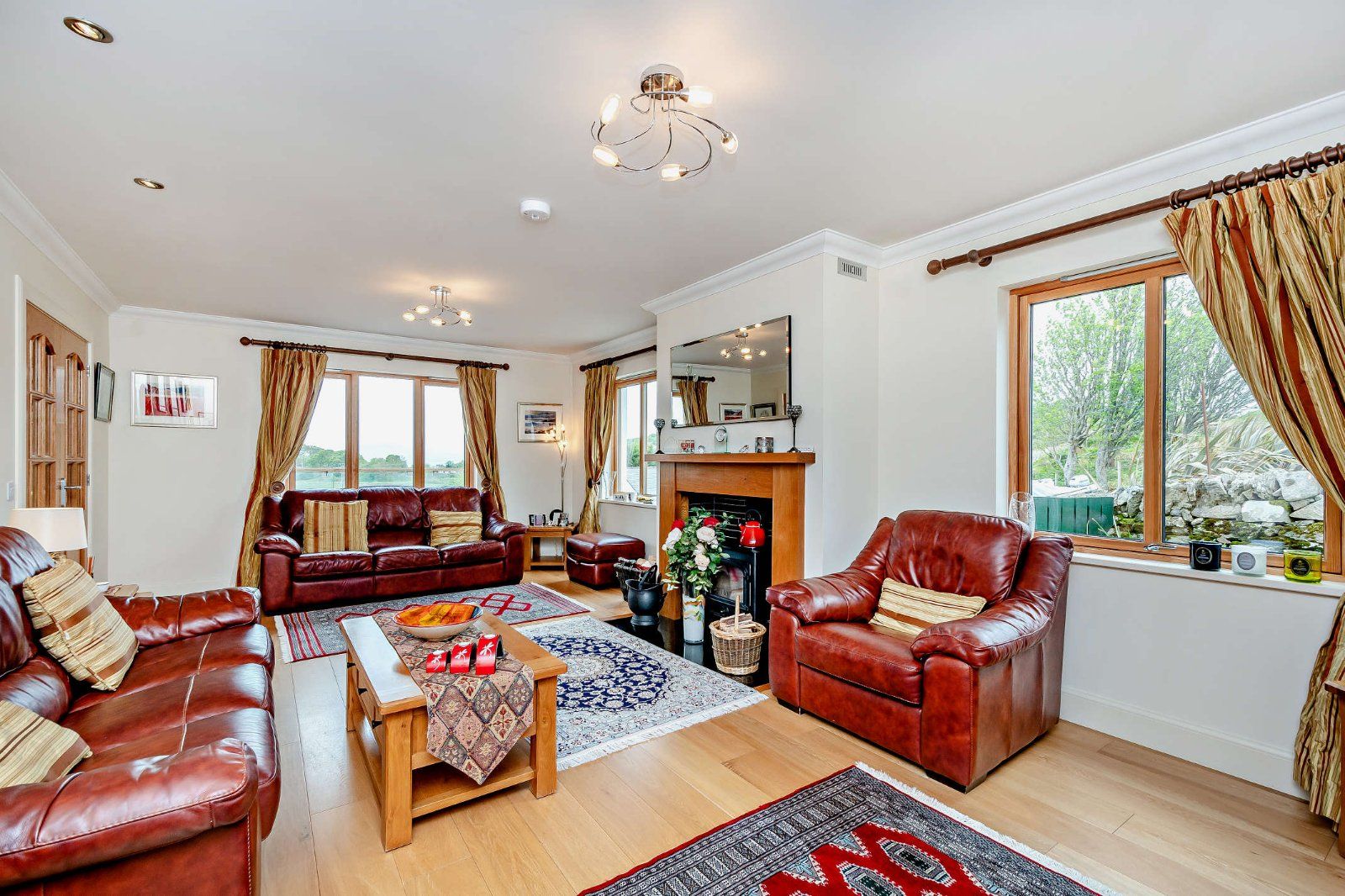 Ground Floor Lounge