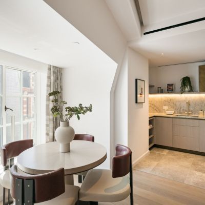 Kitchen/Dining Area