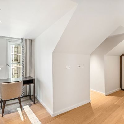 Bedroom/Study
