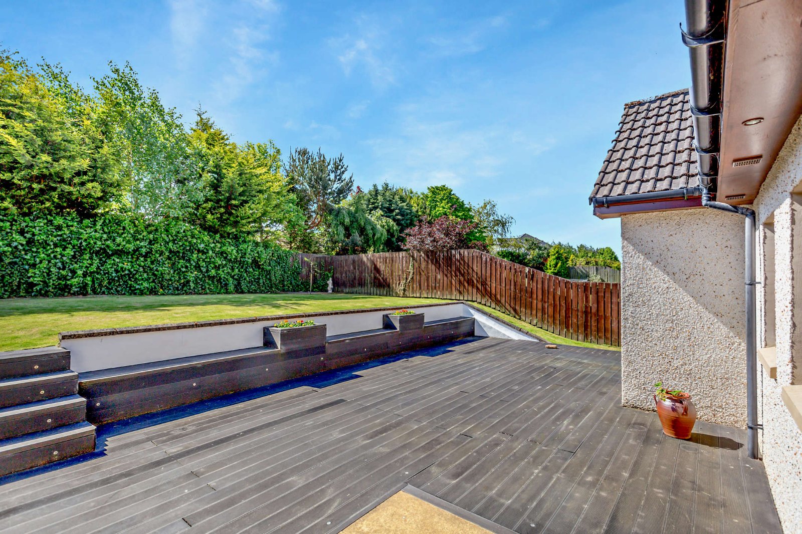 11 Gean Place