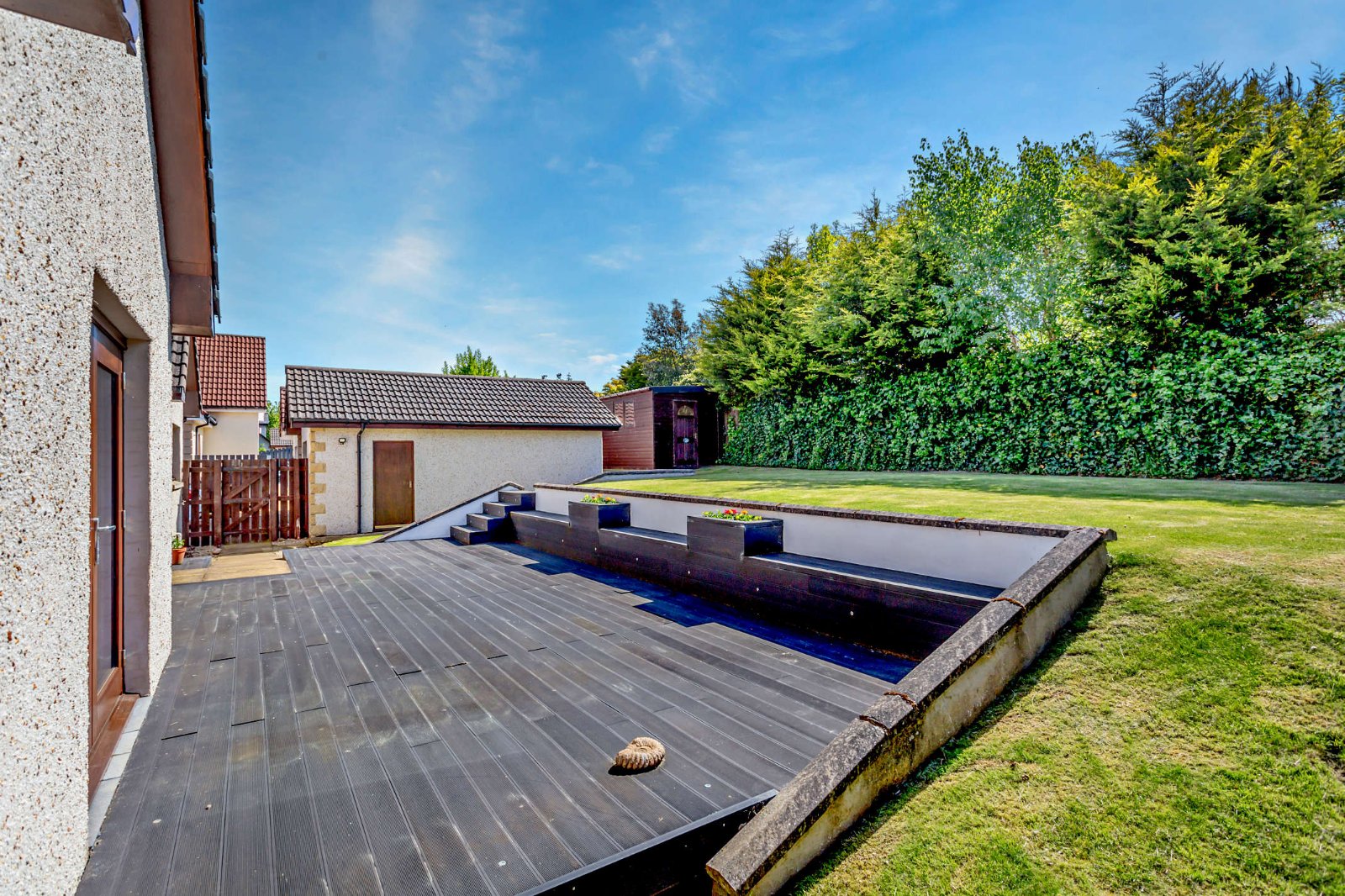 11 Gean Place