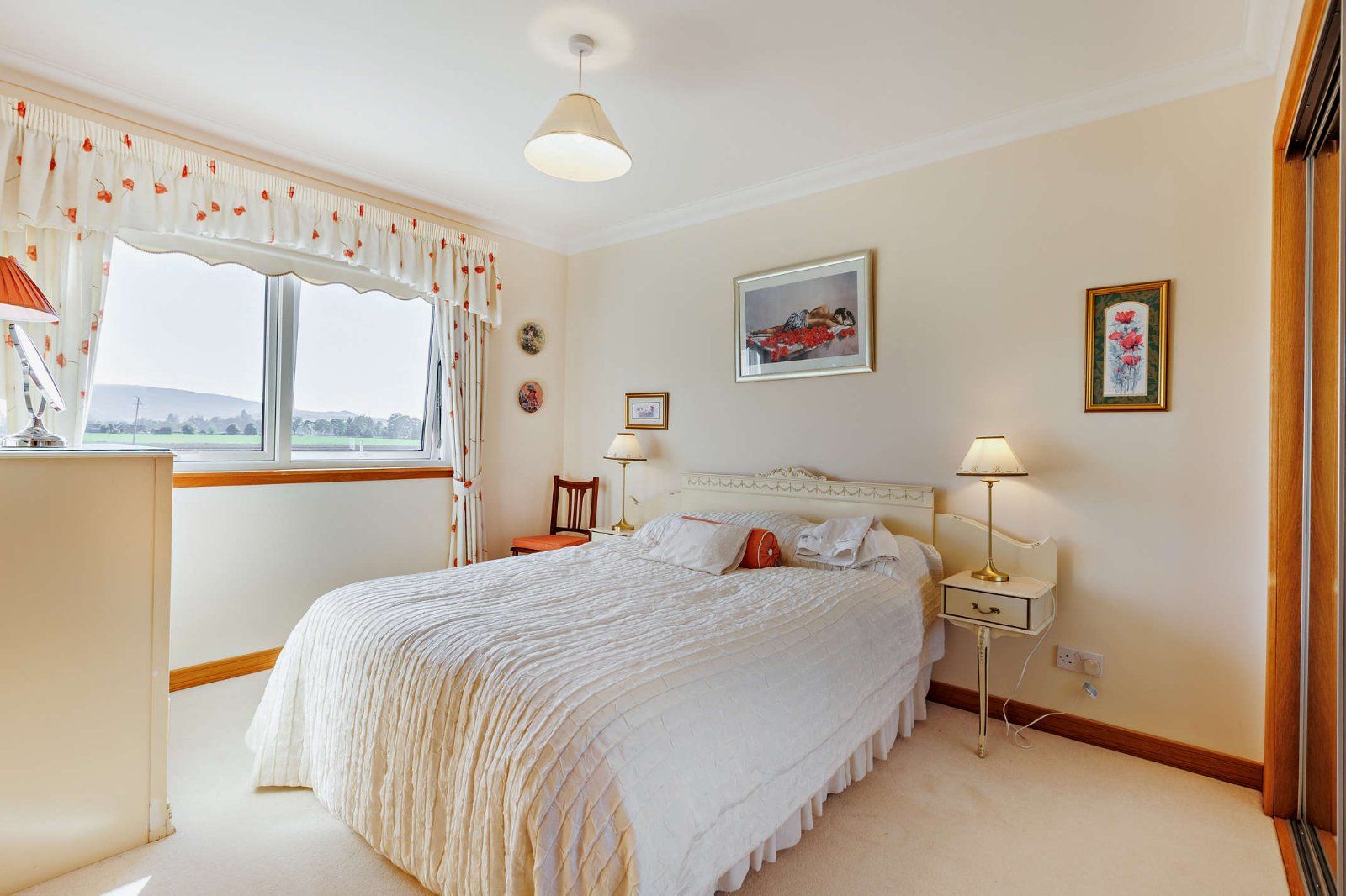 Large Bedroom