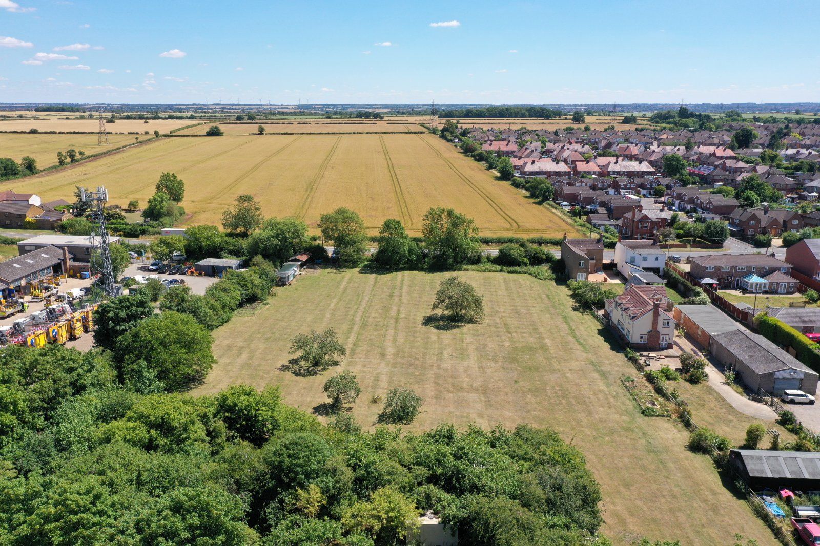 Paddock Off Thrapsto