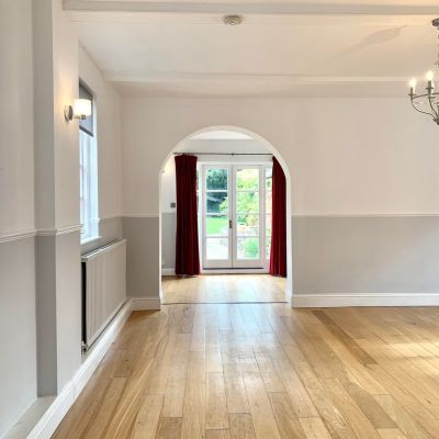 Family Room (1)