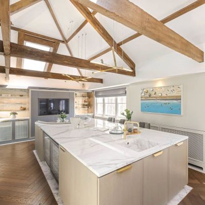 Kitchen/Breakfast