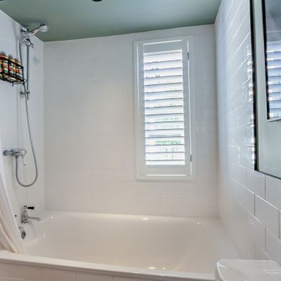 Family Bathroom 2