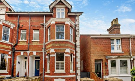 22 Campbell Road