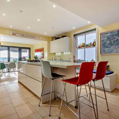 Kitchen/Breakfast