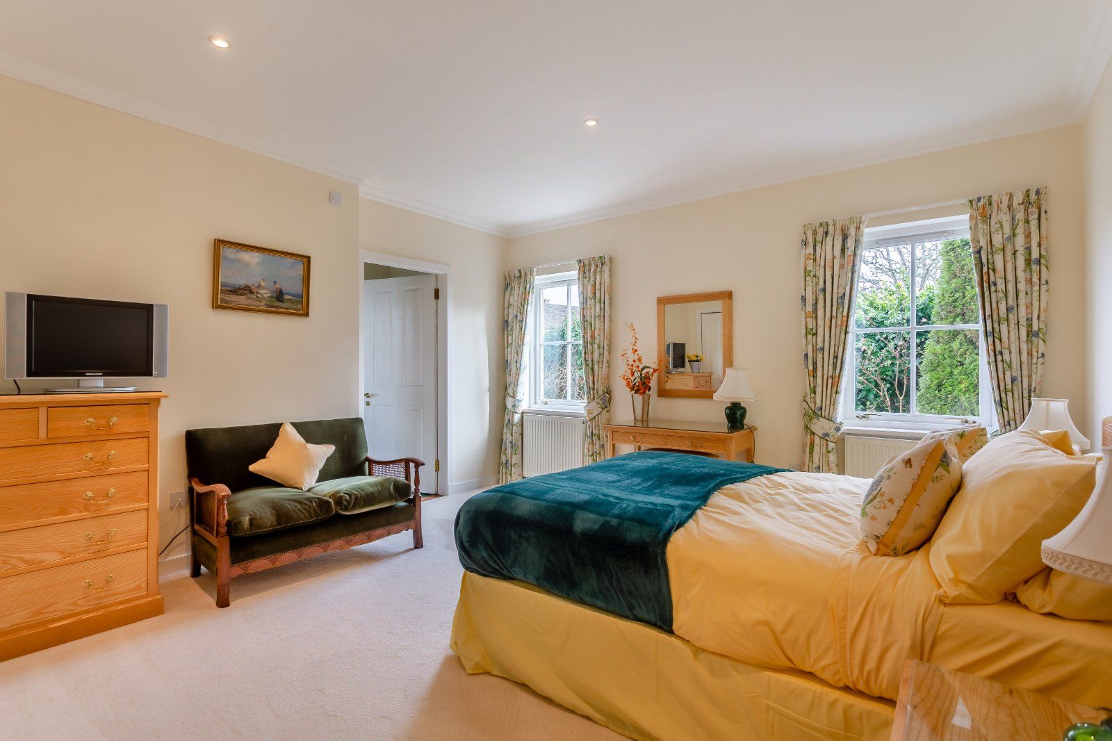 1a Mayfield Road