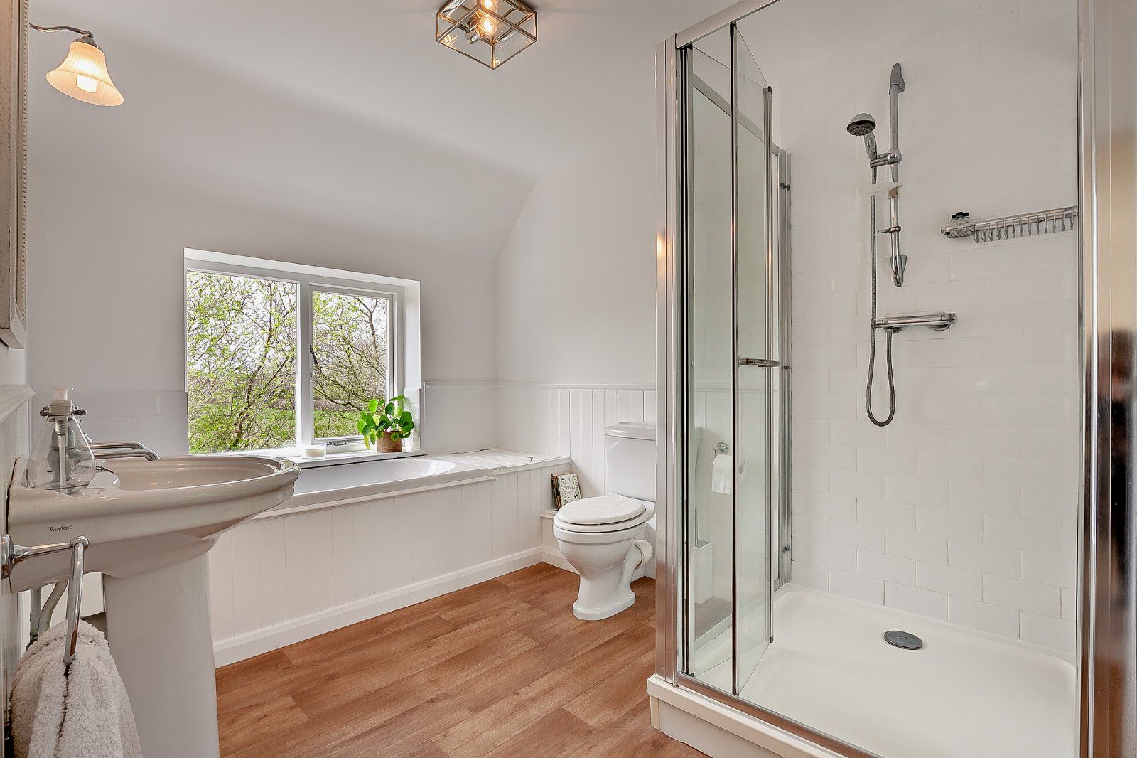 Ensuite Bathroom
