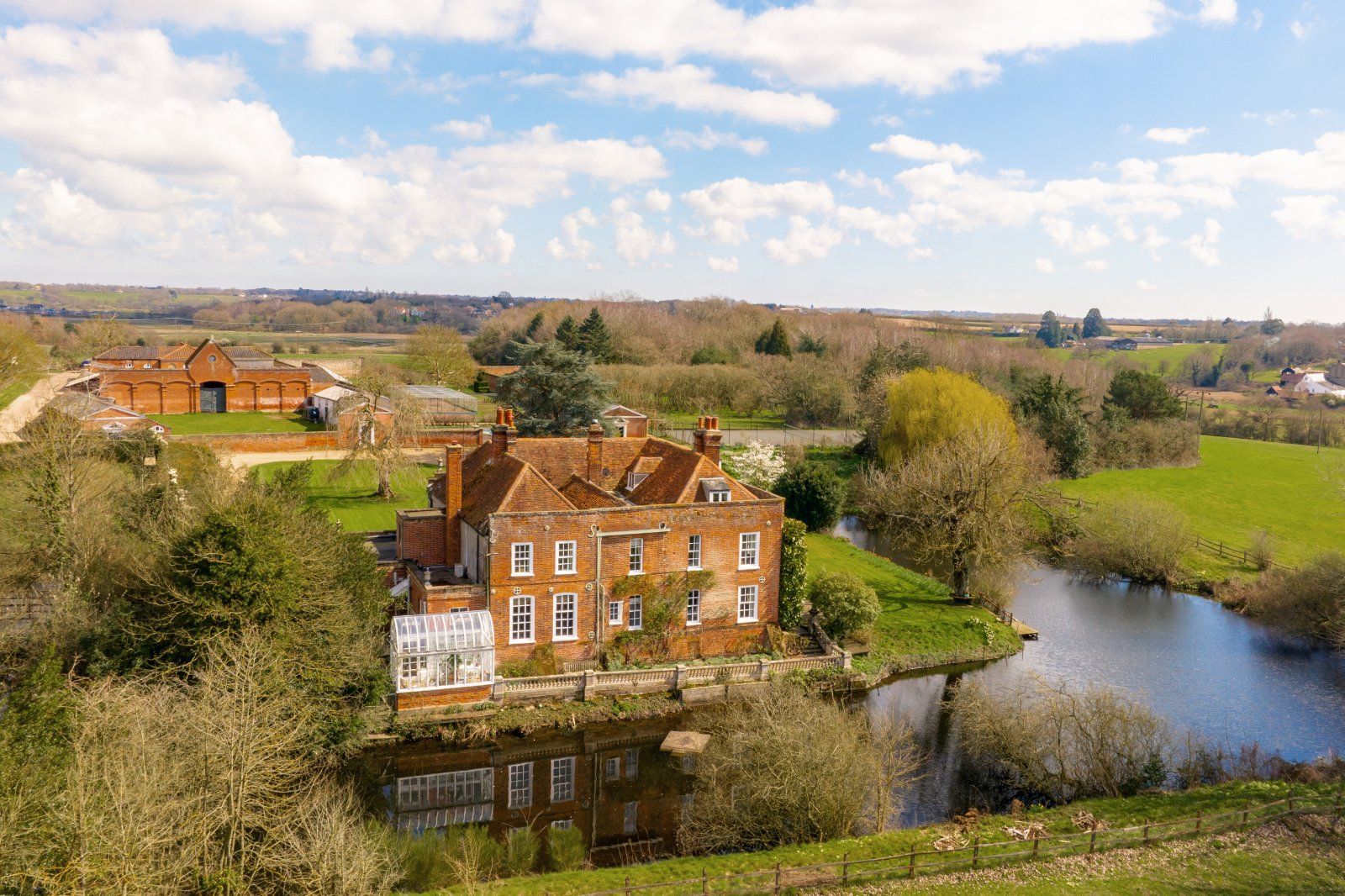 Moated Gardens