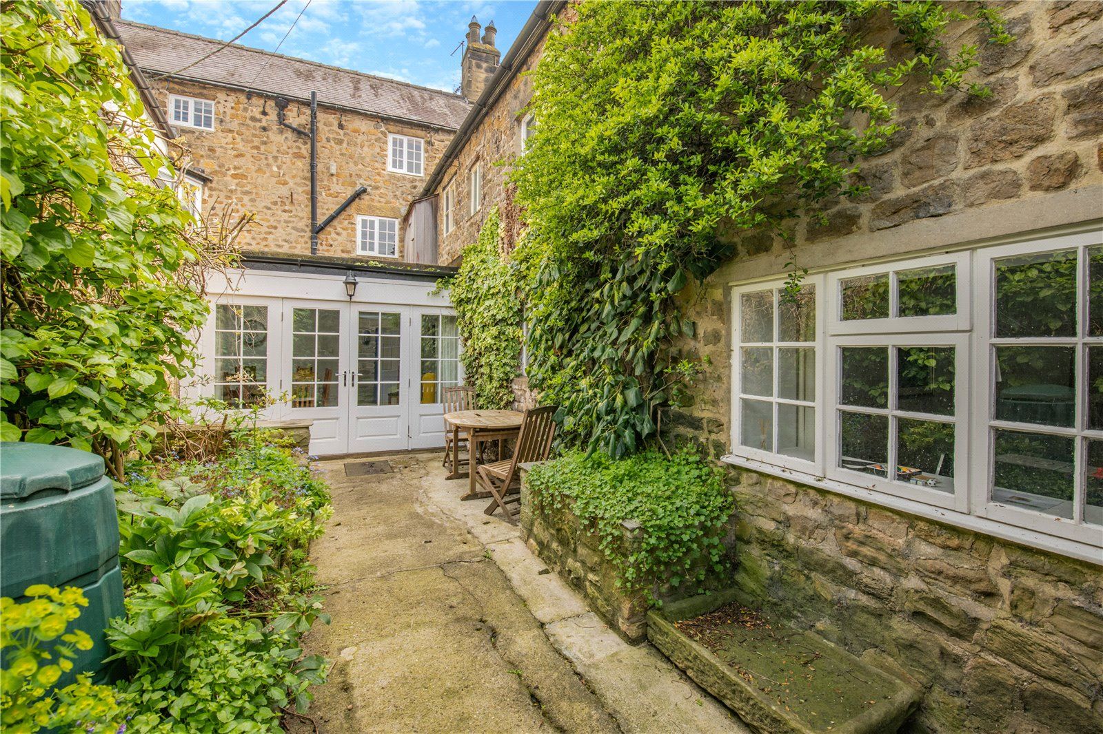 Courtyard Garden