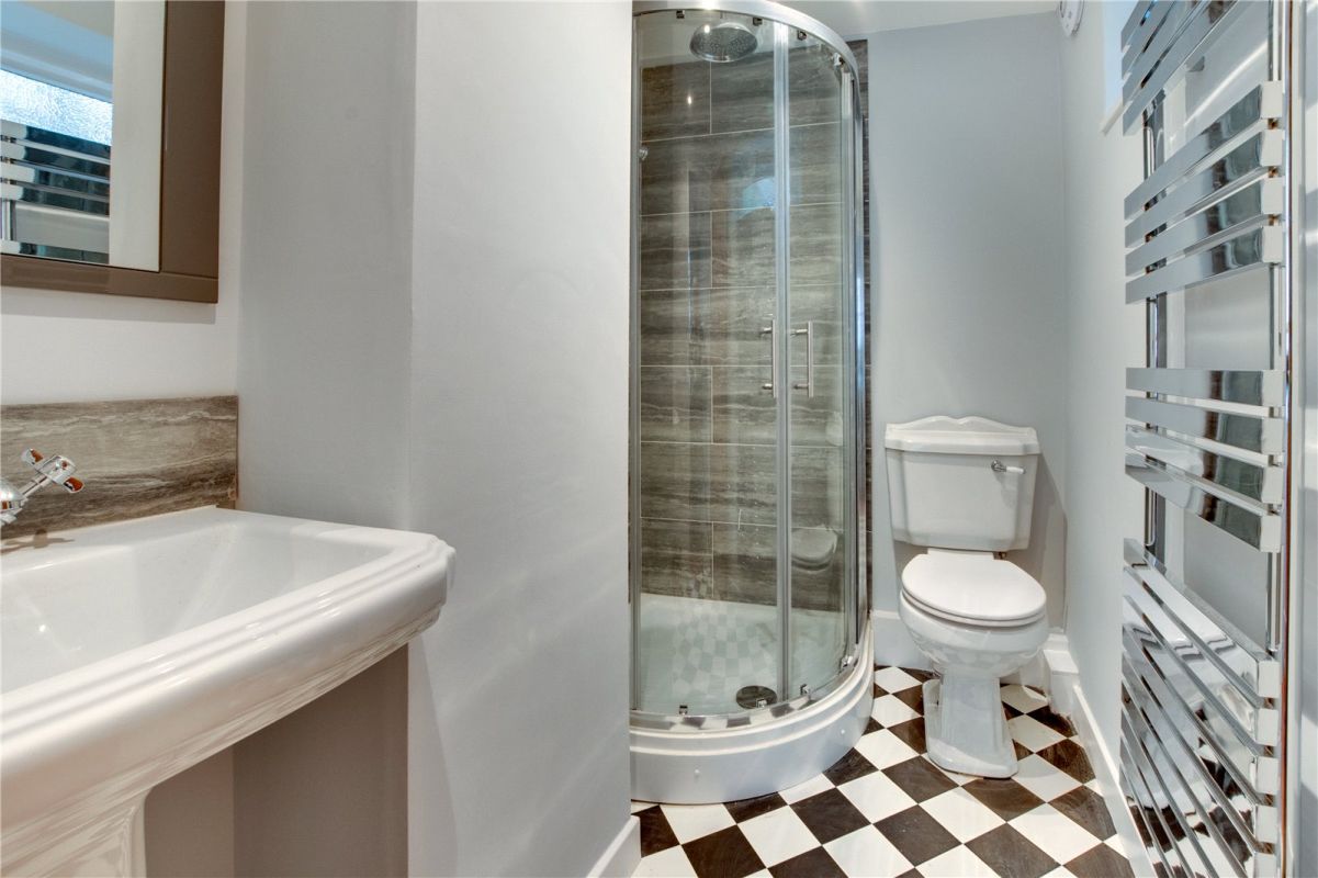 Annexe - Shower Room