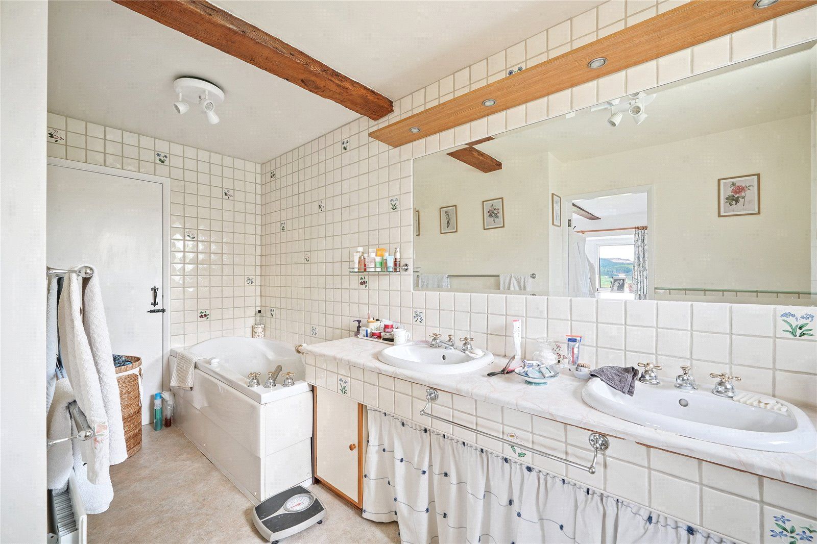 Principal Bathroom