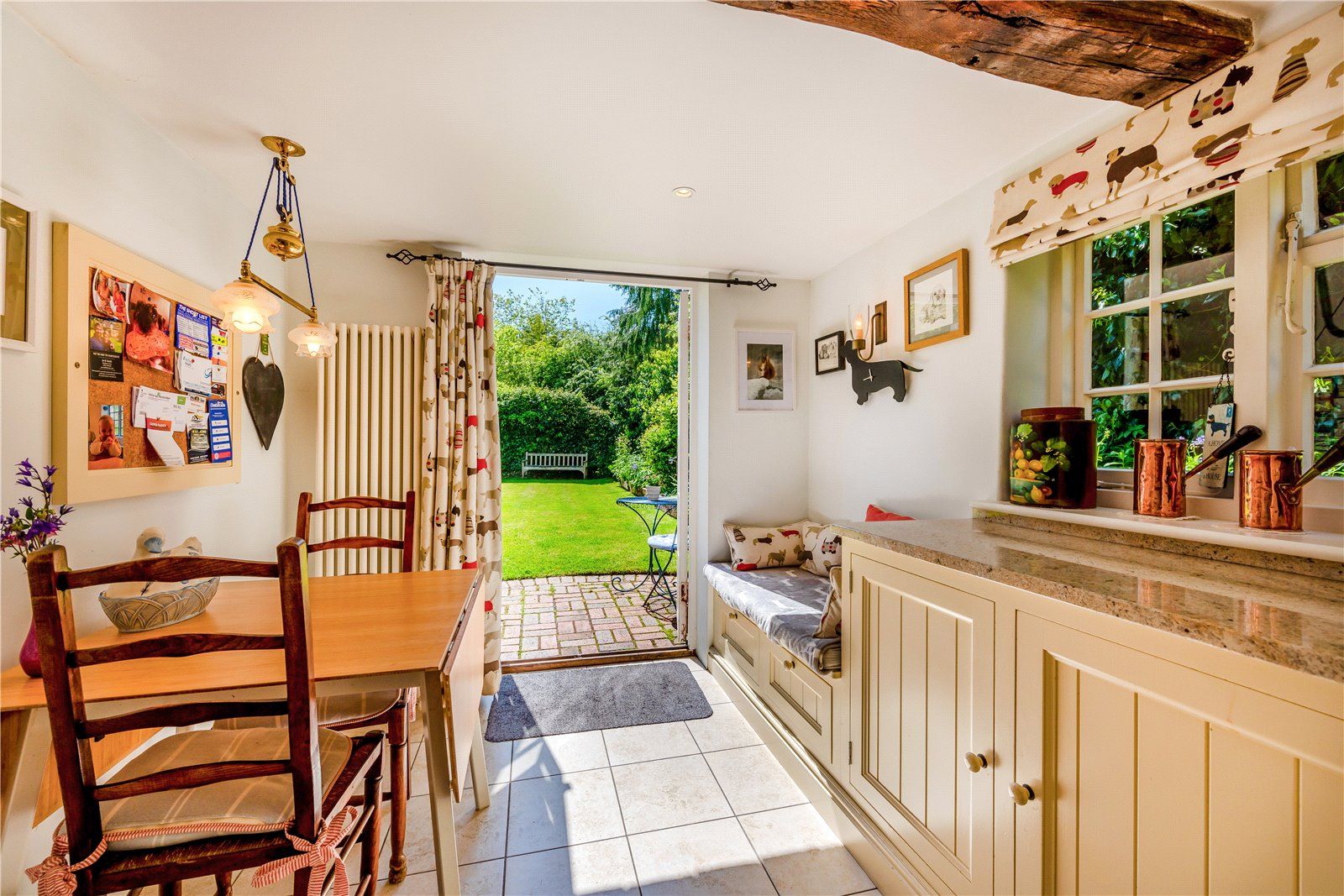Breakfast Room