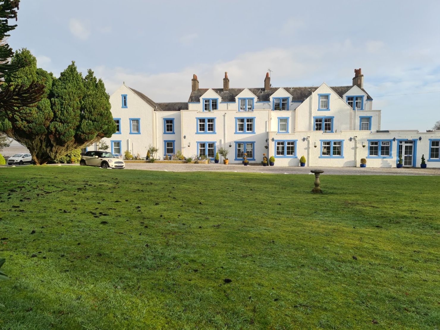 Surrounding Grounds