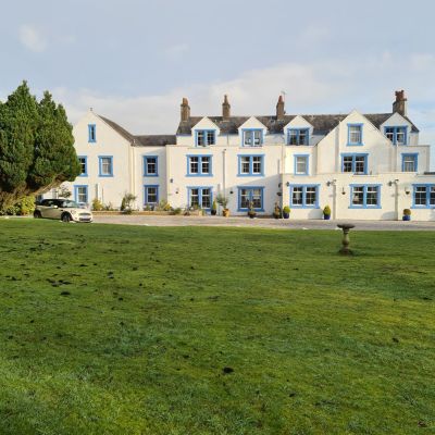 Surrounding Grounds