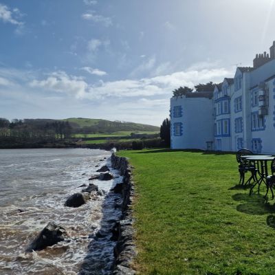 Waterside Retreat