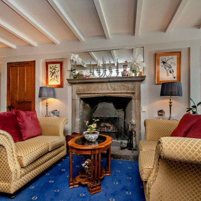 Feature Fireplace