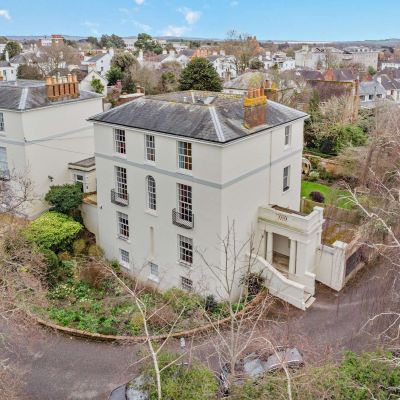 12 Baring Crescent