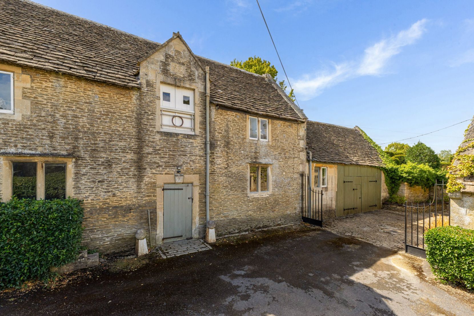 Coach House