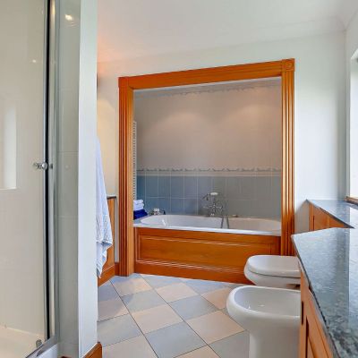 Ensuite Bathroom