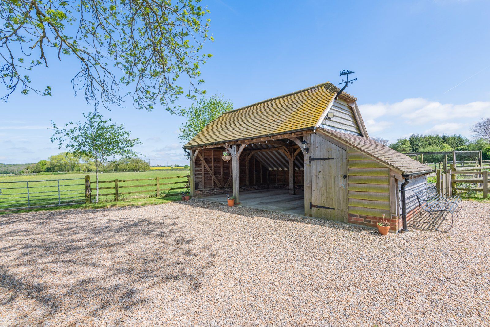Carriage Barn/Garage