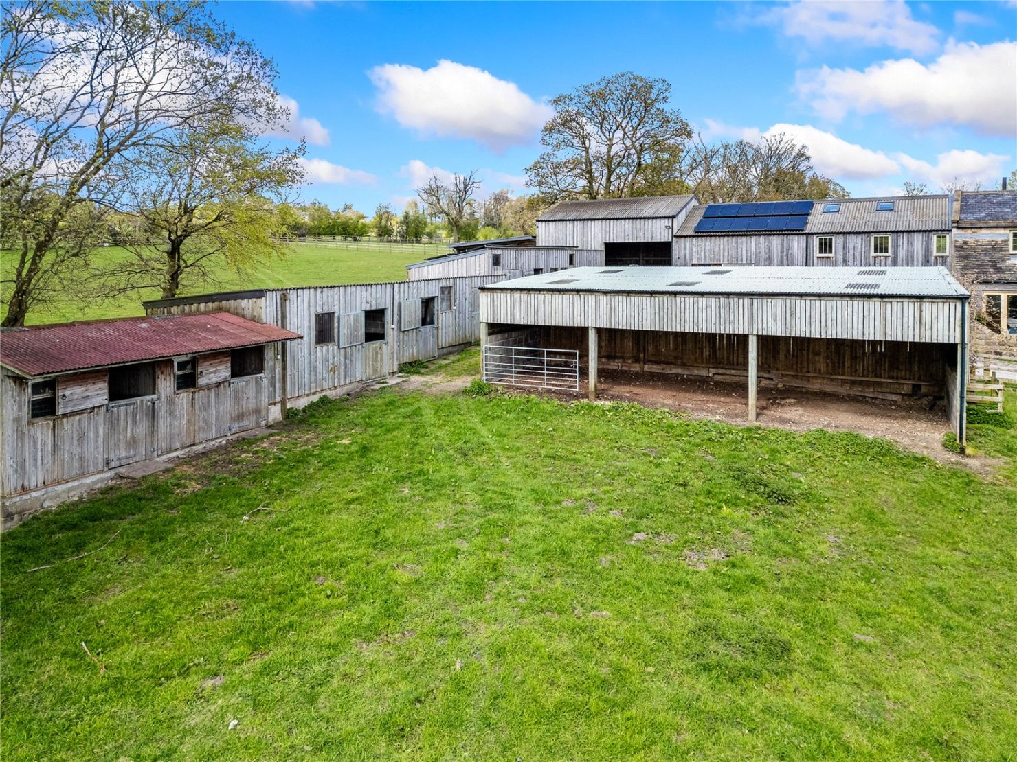 Stables & Barn