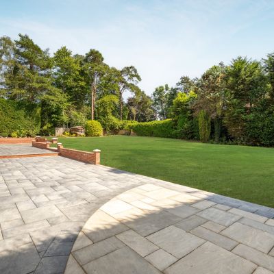 Terrace & Garden