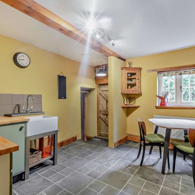 Second Kitchen