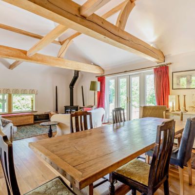 Sitting/Dining Room