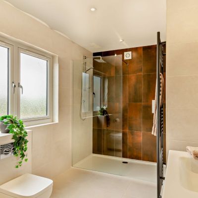 Ensuite Shower