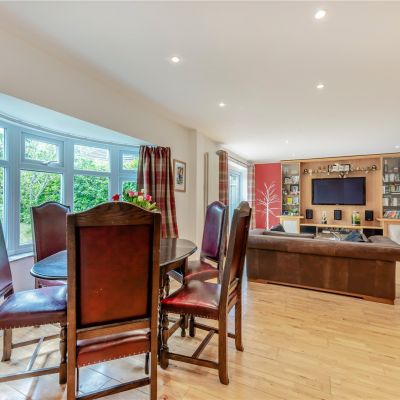 Dining/Sitting Room