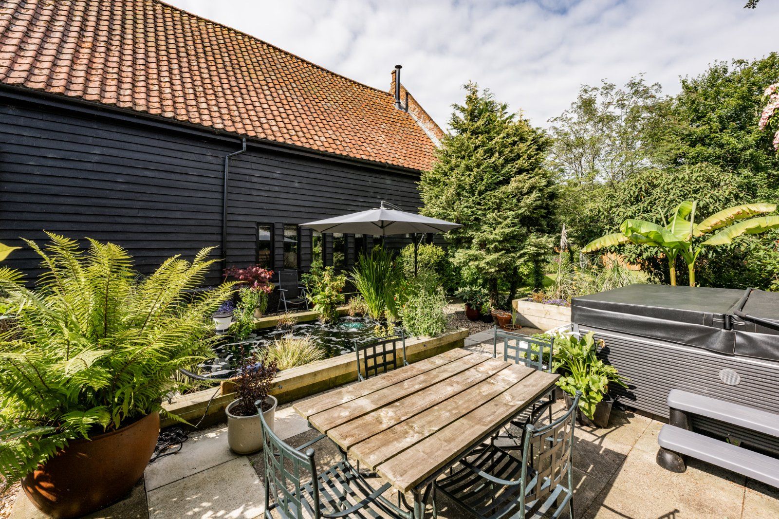 Courtyard Garden