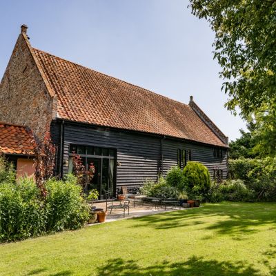 Barsham Barn